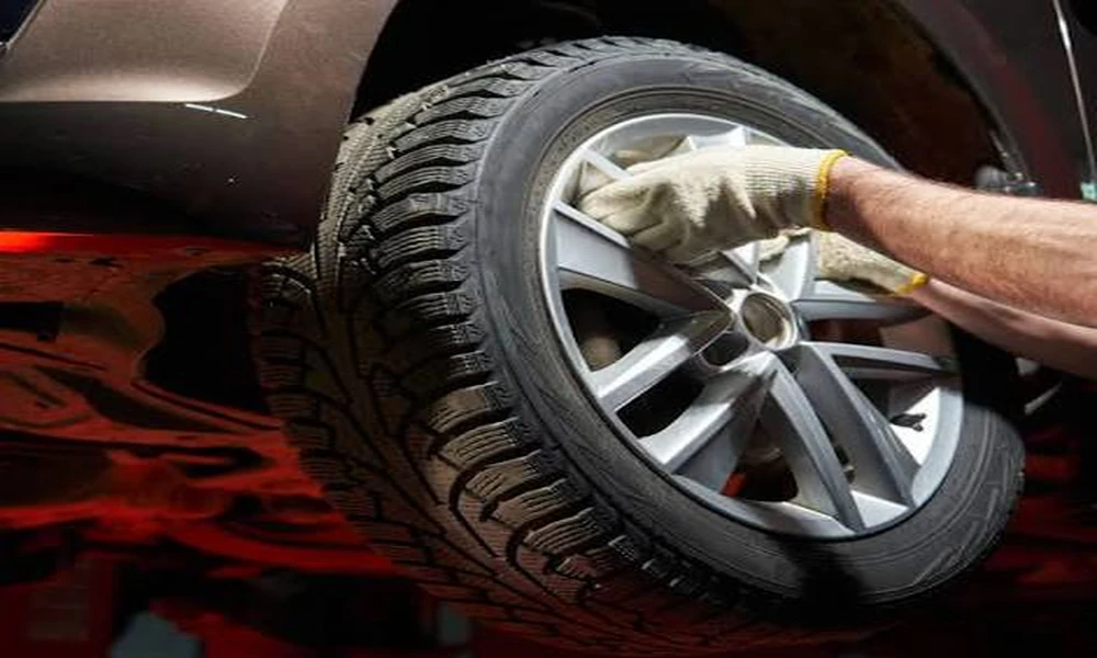 Car Starter Warning Indicators Every Driver Should Understand